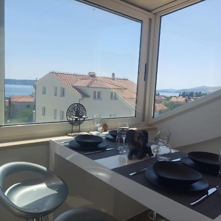 Top Floor Apartment With Sea View Kaštela 外观 照片
