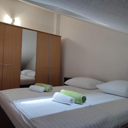 Top Floor Apartment With Sea View Kaštela 客房 照片