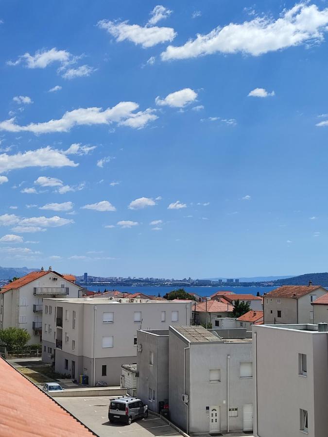 Top Floor Apartment With Sea View Kaštela 外观 照片